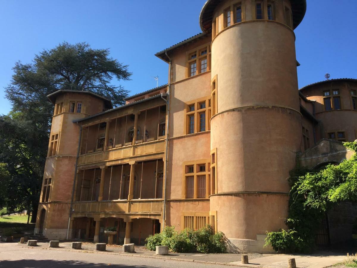 Une Nuit Au Chateau Lyon Luaran gambar